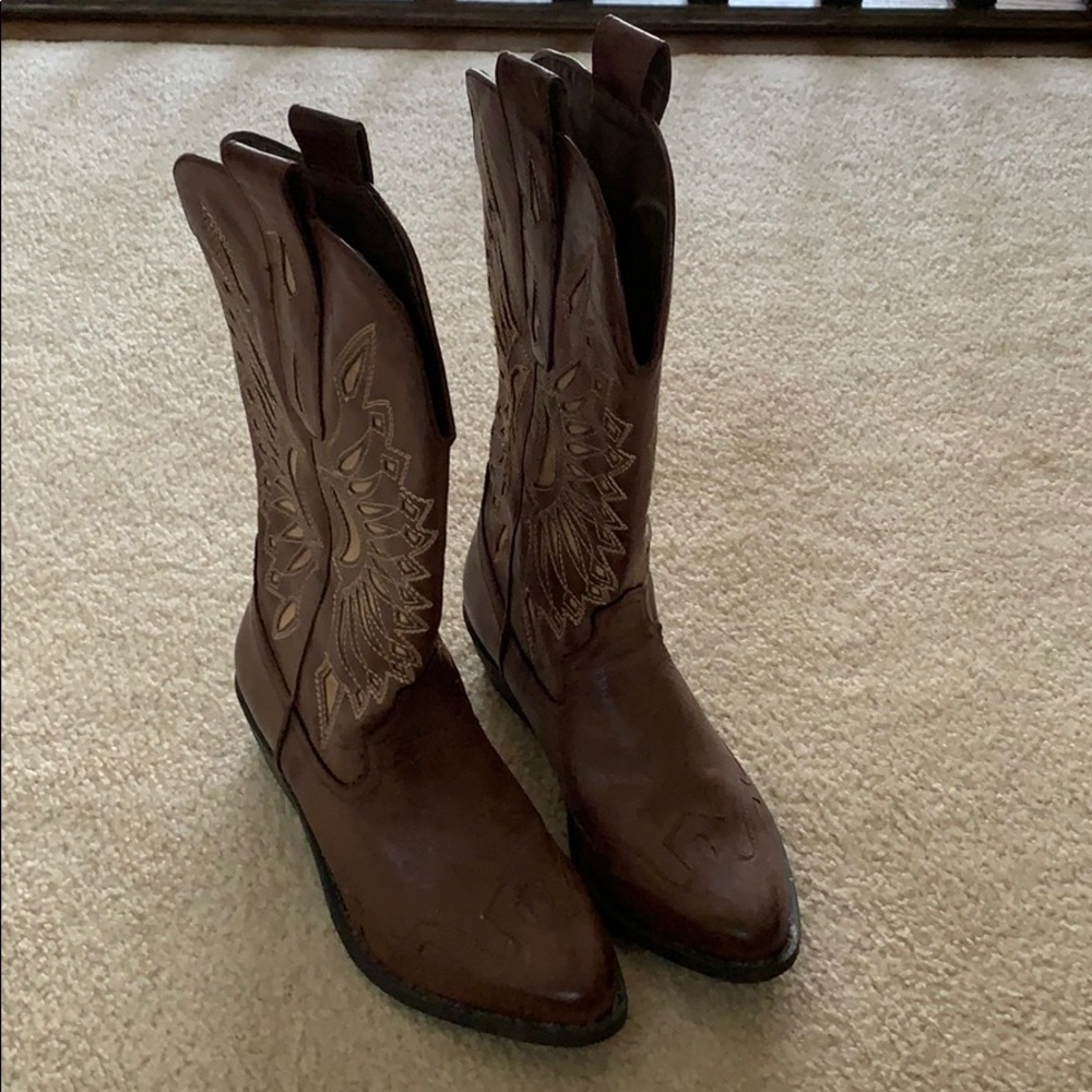 Cowboy boots
